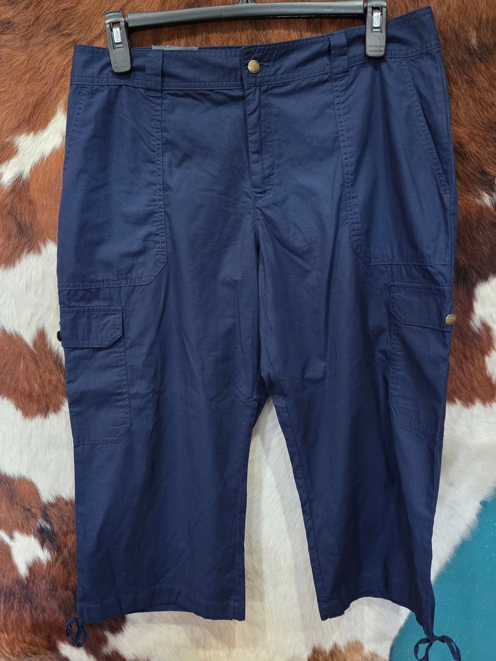 Chaps Navy Cargo Capri Pants